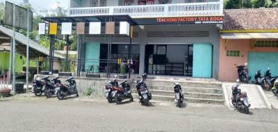 Teaching Factory Tata Boga SMK Nurussalam Salopa